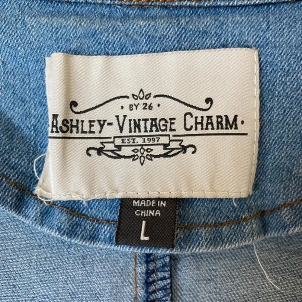 Ashley Vintage Charm Y2K Bikercore Moto Denim Jacket Women L‎ Blue Grunge
